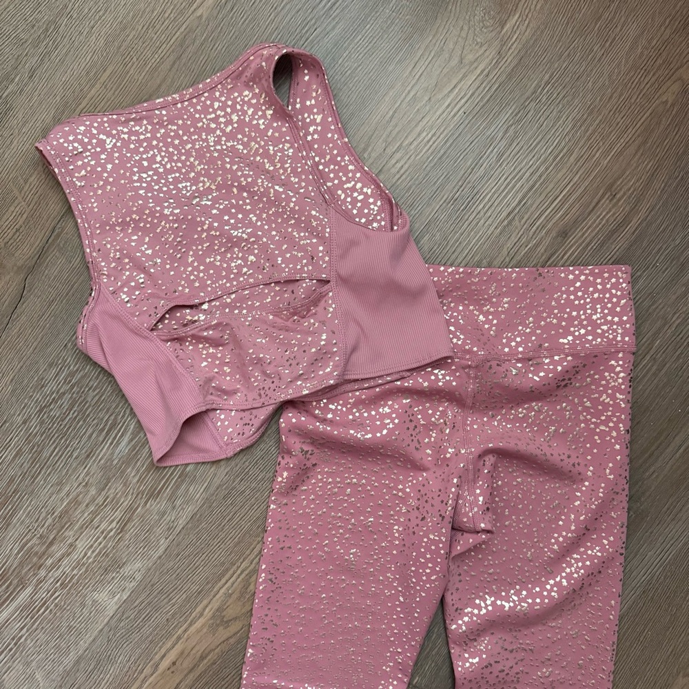 Nike Girls Pink Matching Leggings and Top Set Size M Pink & Gold - Picture 5 of 5